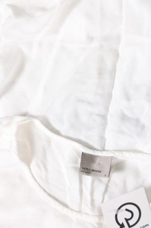 Γυναικεία μπλούζα Vero Moda, Μέγεθος S, Χρώμα Λευκό, Τιμή 10,23 €