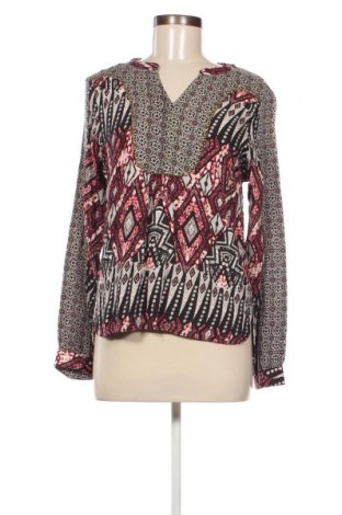 Γυναικεία μπλούζα Vero Moda, Μέγεθος M, Χρώμα Πολύχρωμο, Τιμή 5,57 €