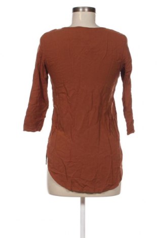 Дамска блуза Vero Moda, Размер S, Цвят Кафяв, Цена 12,66 лв.