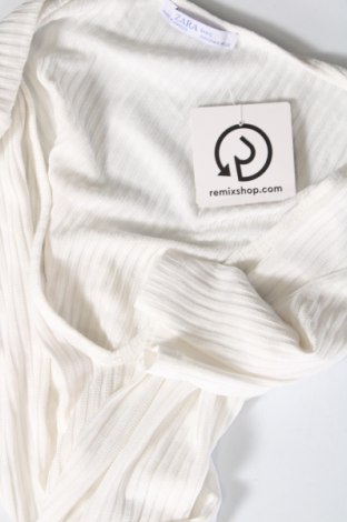 Γυναικεία μπλούζα Zara Man, Μέγεθος M, Χρώμα Λευκό, Τιμή 12,37 €