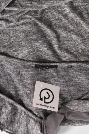 Γυναικεία μπλούζα Zero, Μέγεθος M, Χρώμα Γκρί, Τιμή 3,15 €