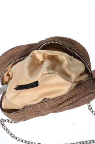 Γυναικεία τσάντα Coccinelle, Χρώμα Καφέ, Τιμή 50,37 €