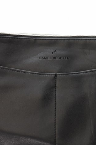 Дамска чанта Daniel Hechter, Цвят Черен, Цена 52,51 лв.