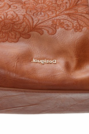 Γυναικεία τσάντα Desigual, Χρώμα Καφέ, Τιμή 80,41 €