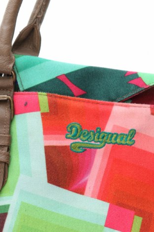 Дамска чанта Desigual, Цвят Многоцветен, Цена 48,00 лв.