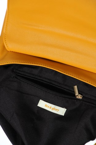 Γυναικεία τσάντα Fire & Glory, Χρώμα Κίτρινο, Τιμή 25,36 €