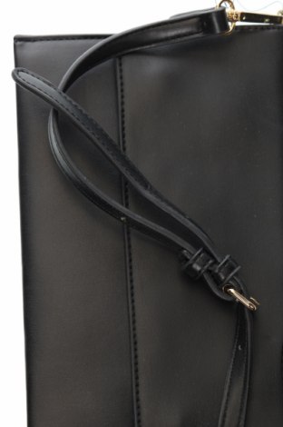 Γυναικεία τσάντα Forever 21, Χρώμα Μαύρο, Τιμή 15,70 €