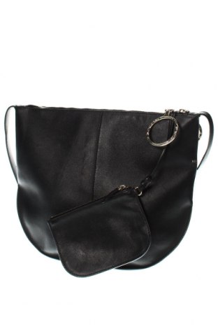 Дамска чанта Nina Ricci, Цвят Черен, Цена 432,80 лв.