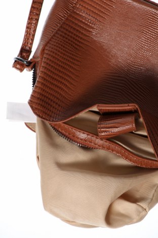 Γυναικεία τσάντα Reserved, Χρώμα Καφέ, Τιμή 11,75 €