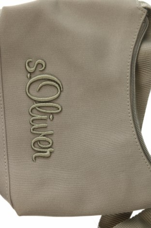 Дамска чанта S.Oliver, Цвят Зелен, Цена 22,00 лв.