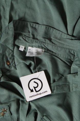 Дамска риза, Размер L, Цвят Зелен, Цена 25,00 лв.