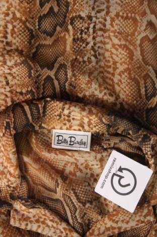 Дамска риза Betty Barclay, Размер M, Цвят Бежов, Цена 48,00 лв.