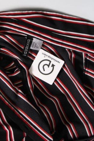 Γυναικείο πουκάμισο H&M Divided, Μέγεθος L, Χρώμα Μαύρο, Τιμή 3,25 €
