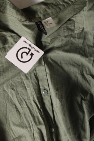 Дамска риза H&M Divided, Размер M, Цвят Зелен, Цена 10,00 лв.