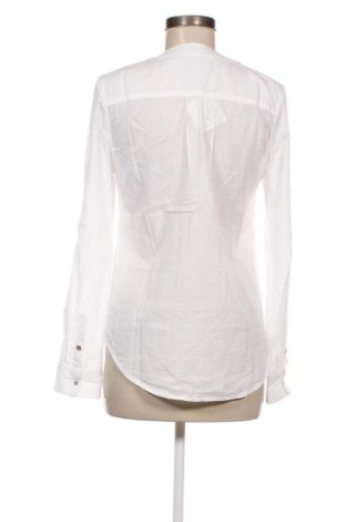 Дамска риза Hilfiger Denim, Размер S, Цвят Бял, Цена 59,18 лв.