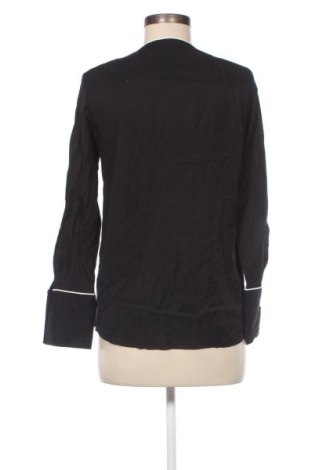 Γυναικείο πουκάμισο Mango, Μέγεθος XS, Χρώμα Μαύρο, Τιμή 3,34 €