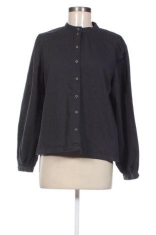 Γυναικείο πουκάμισο Pieces, Μέγεθος M, Χρώμα Μαύρο, Τιμή 6,13 €