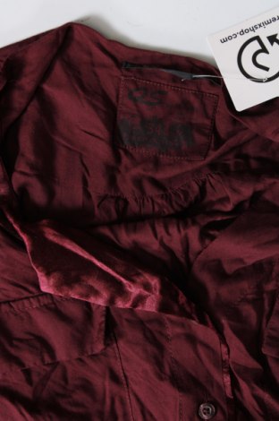 Дамска риза S.Oliver, Размер XS, Цвят Червен, Цена 10,20 лв.