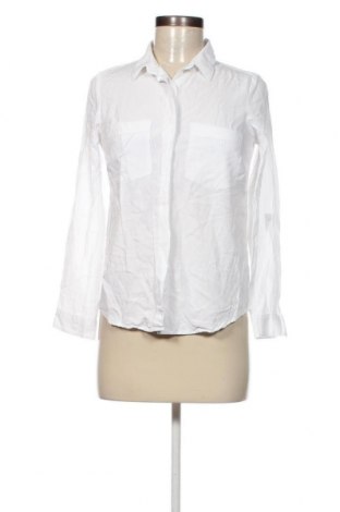 Γυναικείο πουκάμισο Sinsay, Μέγεθος S, Χρώμα Λευκό, Τιμή 6,03 €