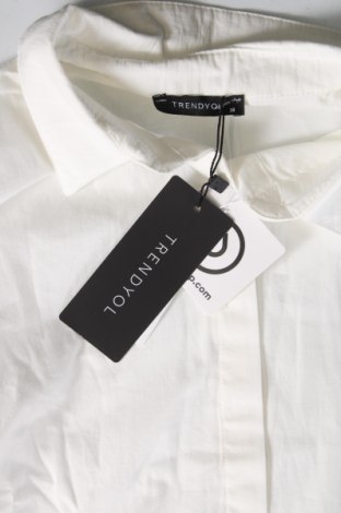 Γυναικείο πουκάμισο Trendyol, Μέγεθος M, Χρώμα Λευκό, Τιμή 17,86 €