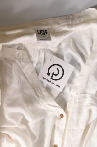 Дамска риза Vero Moda, Размер L, Цвят Бял, Цена 20,00 лв.