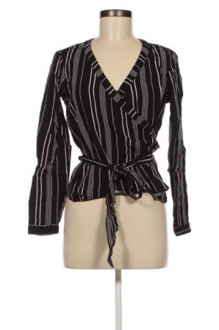 Γυναικείο πουκάμισο Vero Moda, Μέγεθος S, Χρώμα Μαύρο, Τιμή 6,14 €