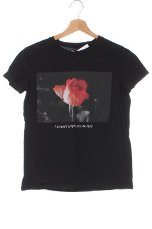 Γυναικείο t-shirt Cropp, Μέγεθος XS, Χρώμα Μαύρο, Τιμή 8,18 €