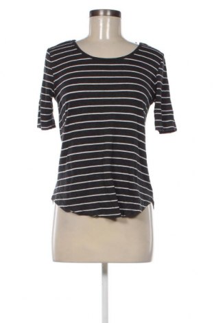 Γυναικείο t-shirt H&M, Μέγεθος M, Χρώμα Γκρί, Τιμή 4,58 €