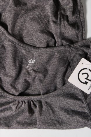 Dámske tričko H&M Sport, Veľkosť S, Farba Sivá, Cena  3,10 €