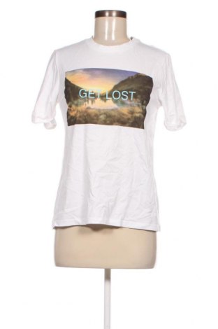 Γυναικείο t-shirt Pieces, Μέγεθος M, Χρώμα Λευκό, Τιμή 5,20 €