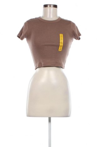 Damen T-Shirt Pull&Bear, Größe S, Farbe Beige, Preis 6,49 €