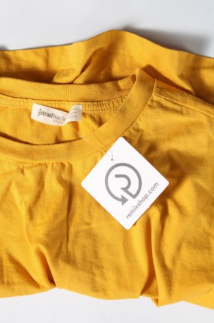 Damen T-Shirt Stradivarius, Größe M, Farbe Gelb, Preis € 5,85