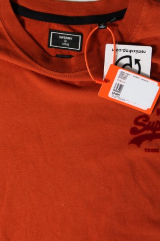 Дамска тениска Superdry, Размер M, Цвят Кафяв, Цена 40,00 лв.