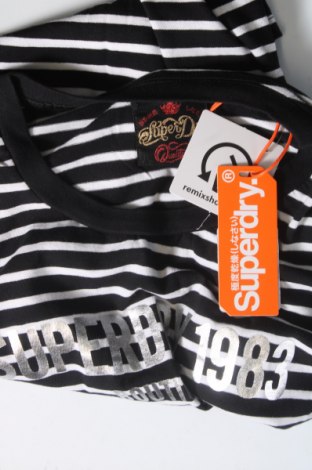 Γυναικείο t-shirt Superdry, Μέγεθος M, Χρώμα Πολύχρωμο, Τιμή 18,76 €