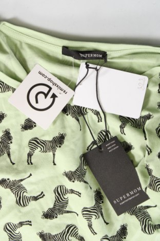 Дамска тениска Supermom, Размер XXS, Цвят Зелен, Цена 11,34 лв.