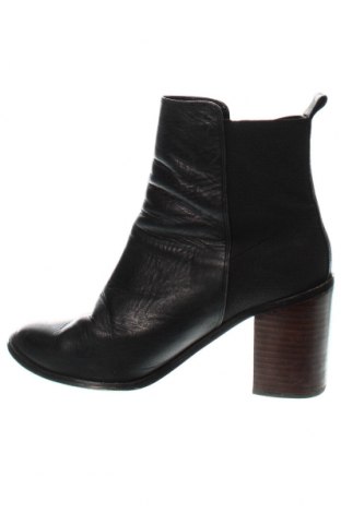 Dámské boty  Buffalo, Velikost 39, Barva Černá, Cena  528,00 Kč