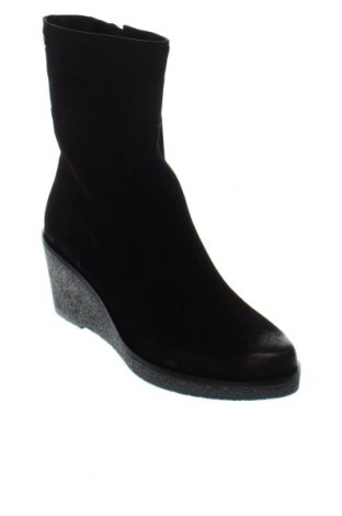 Dámské boty  Carmela, Velikost 38, Barva Černá, Cena  791,00 Kč