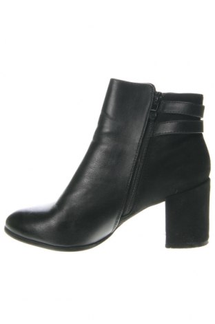 Dámské boty  Girlhood, Velikost 38, Barva Černá, Cena  813,00 Kč
