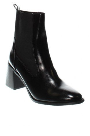 Dámské boty  Irl, Velikost 40, Barva Černá, Cena  781,00 Kč