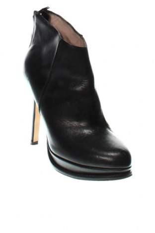 Dámské boty  Max&Co., Velikost 37, Barva Černá, Cena  1 559,00 Kč