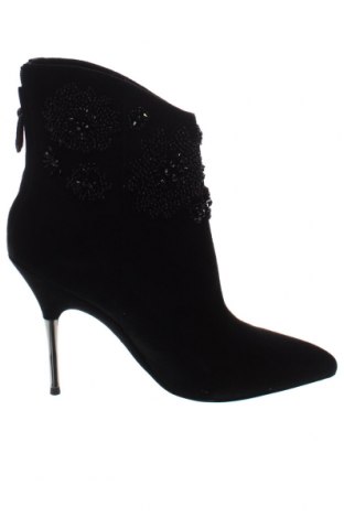 Dámské boty  Stella Luna, Velikost 40, Barva Černá, Cena  5 074,00 Kč