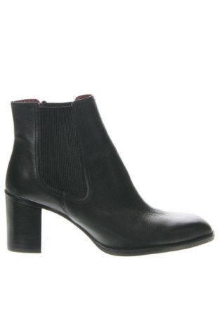 Dámské boty  Zara, Velikost 39, Barva Černá, Cena  718,00 Kč