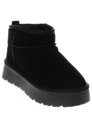 Γυναικείες μπότες STEFAN, Μέγεθος 38, Χρώμα Μαύρο, Τιμή 39,20 €