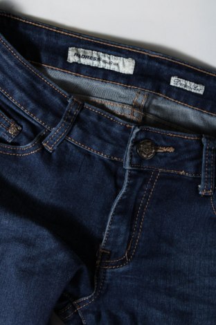 Damen Jeans, Größe L, Farbe Blau, Preis 5,65 €
