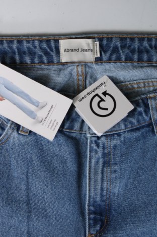Дамски дънки Abrand Jeans, Размер L, Цвят Син, Цена 31,62 лв.