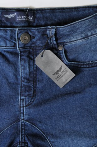 Damskie jeansy Arizona, Rozmiar M, Kolor Niebieski, Cena 52,72 zł
