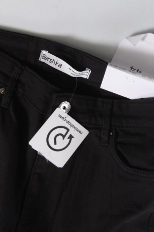Damen Jeans Bershka, Größe XL, Farbe Schwarz, Preis 15,89 €