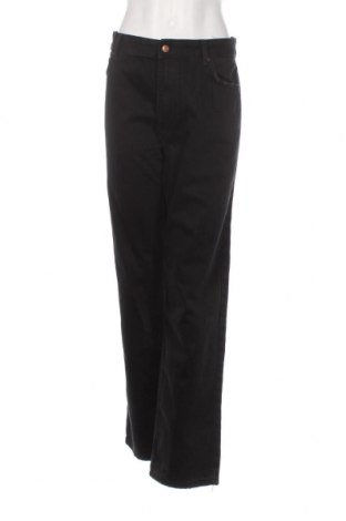 Damen Jeans Bershka, Größe L, Farbe Schwarz, Preis 23,71 €