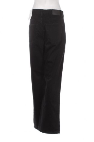 Damen Jeans Bershka, Größe L, Farbe Schwarz, Preis 23,71 €
