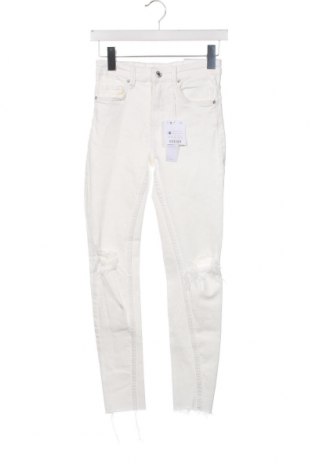 Damen Jeans Bershka, Größe XS, Farbe Weiß, Preis 15,17 €